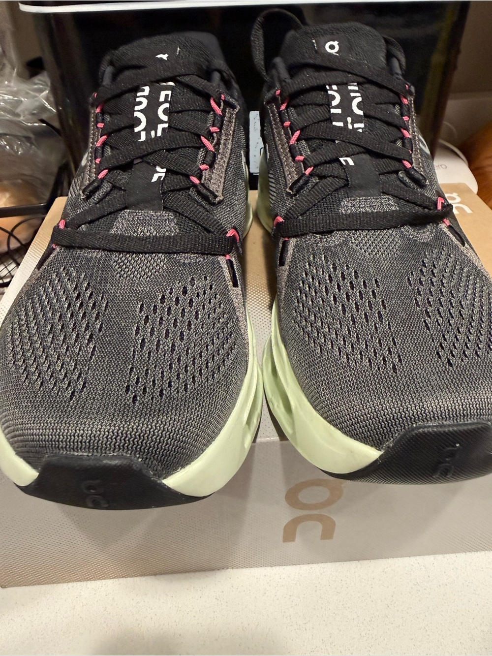 On cloud On Men’s Cloudelipse Men’s NIB Running Shoes Rock/Lima Size 7.5 - Picture 8 of 10